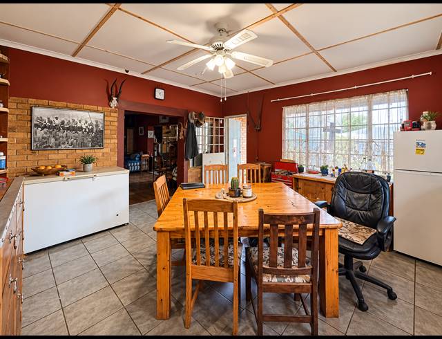 4 BEDROOM HOUSE FOR SALE IN DALVIEW